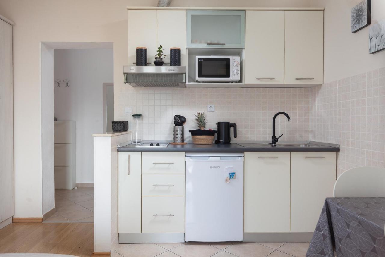 Sea View Ela Apartments Podgora Exteriér fotografie